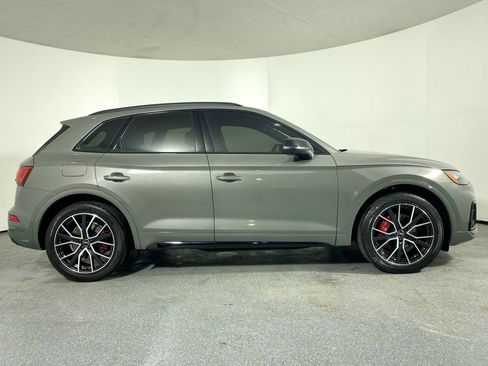 Used 2023 Audi SQ5 Premium Plus w/ Premium Plus Package image 38