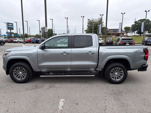 Used 2024 Chevrolet Colorado LT w/ LT Convenience Package II RWD image 6