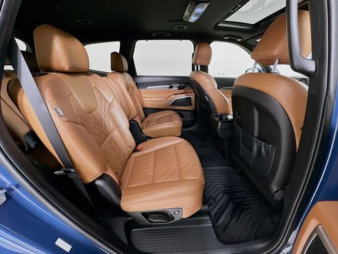 Used 2023 Kia Telluride EX X-Line AWD/4WD image 31