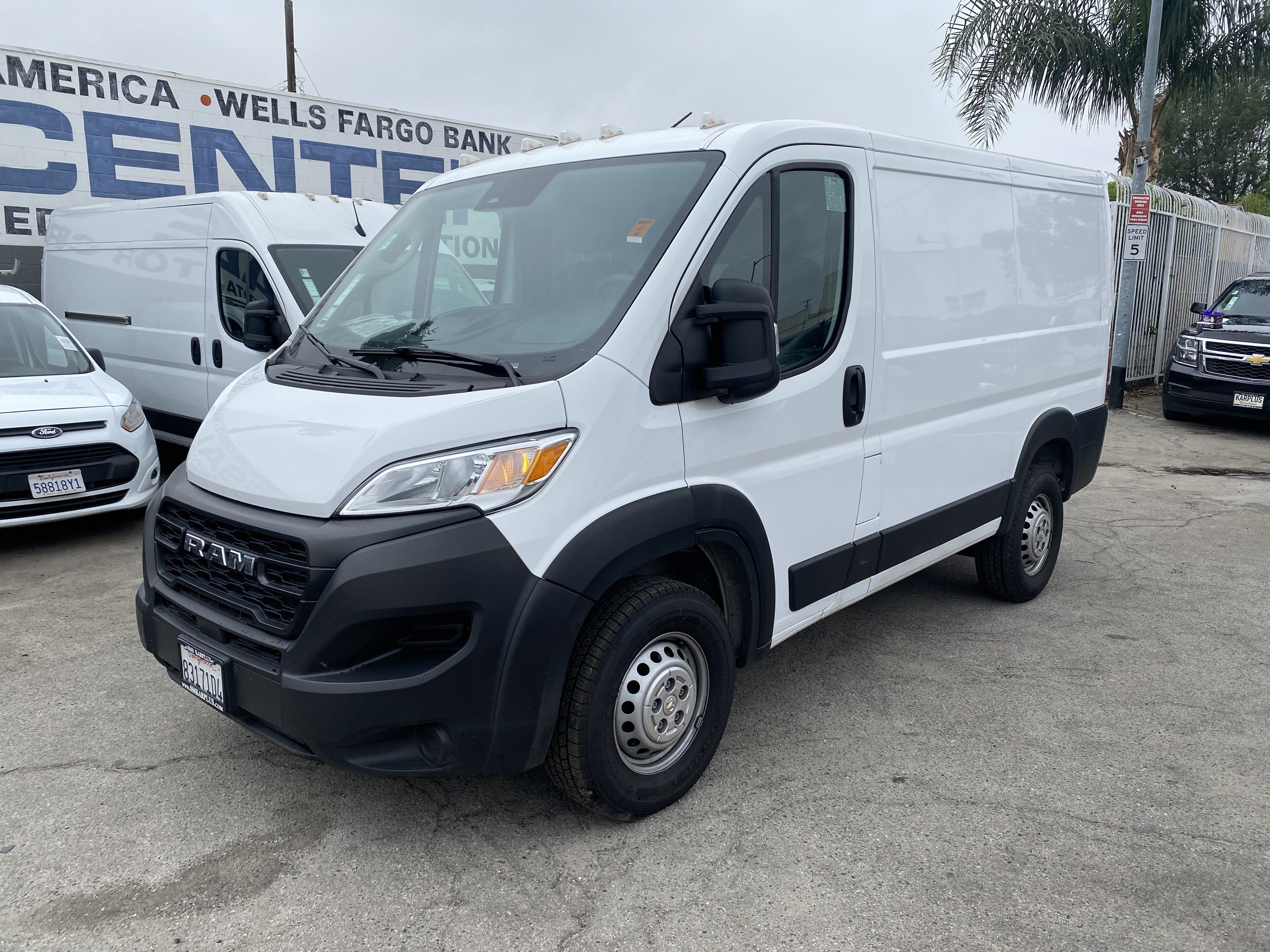 Used 2025 RAM ProMaster 1500 FWD image 2