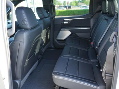 New 2025 GMC Sierra EV Denali image 19