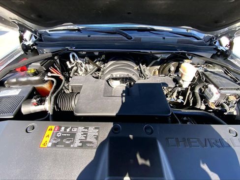 Used 2019 Chevrolet Tahoe LT image 31