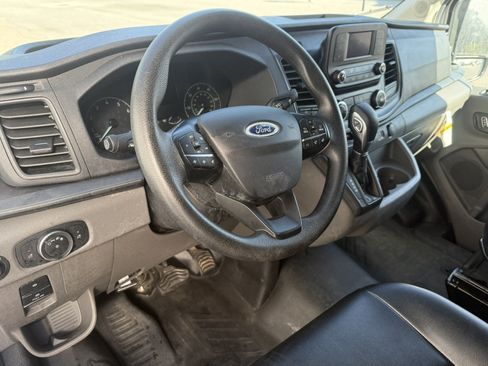 Used 2024 Ford Transit 250 148 High Roof RWD image 17