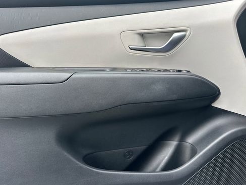 Certified 2024 Hyundai Tucson SE image 14