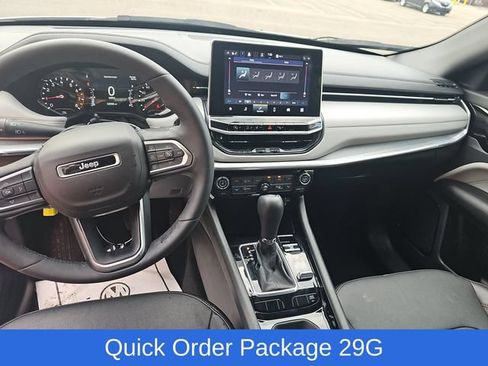 Used 2023 Jeep Compass Limited AWD/4WD image 7