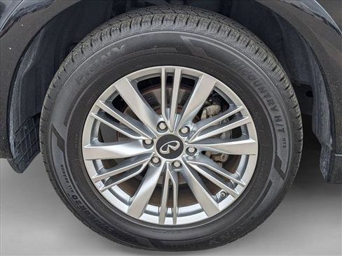 Used 2021 INFINITI QX80 Luxe image 24