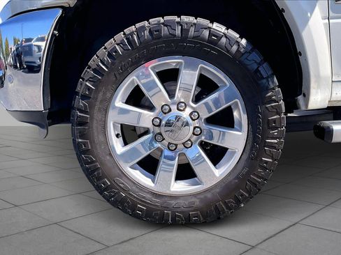 Used 2018 RAM 2500 Longhorn w/ Longhorn Southfork Package image 10