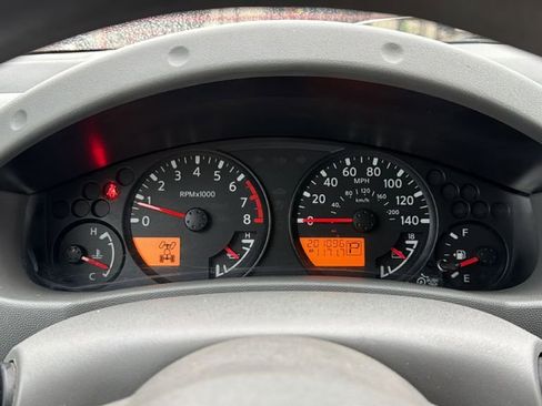 Used 2016 Nissan Frontier SV image 24