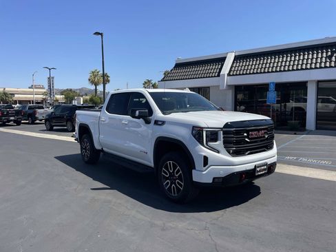 New 2026 GMC Sierra 1500 AT4 w/ AT4 Premium Package AWD/4WD image 3