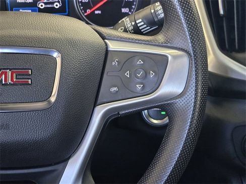 Used 2022 GMC Terrain SLE w/ Elevation Edition image 31