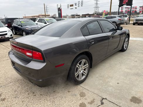 Used 2014 Dodge Charger Police w/ Street Appearance Group image 4