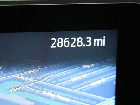 Used 2025 Ford Expedition Active image 32