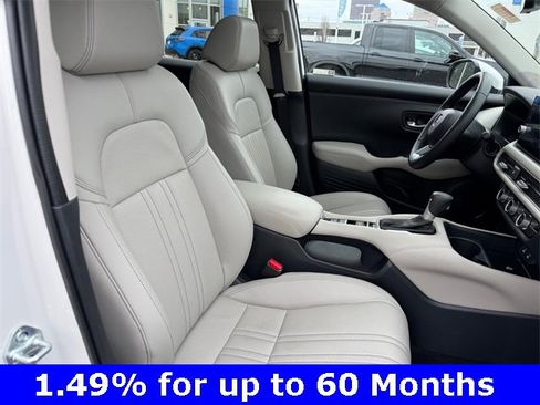 Used 2026 Honda HR-V EX-L image 11