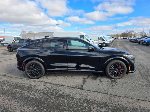 Used 2025 Ford Mustang Mach-E Premium w/ Sport Appearance Package image 4