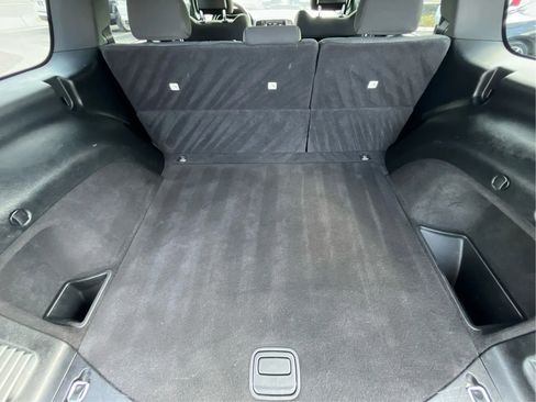 Used 2018 Jeep Grand Cherokee Laredo RWD image 22