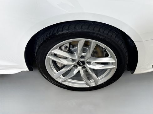 Used 2020 Audi A4 2.0T Premium Plus w/ Premium Plus Package image 32