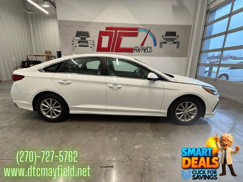 Used 2018 Hyundai Sonata ECO image 2