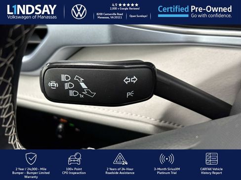 Certified 2025 Volkswagen Taos SE image 23