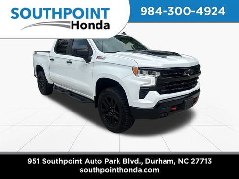 Used 2022 Chevrolet Silverado 1500 LT Trail Boss w/ Protection Package AWD/4WD image 1