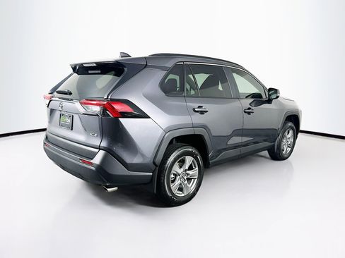 Used 2025 Toyota RAV4 XLE w/ Convenience Package image 9