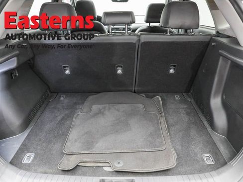 Used 2019 Hyundai Kona Limited image 9