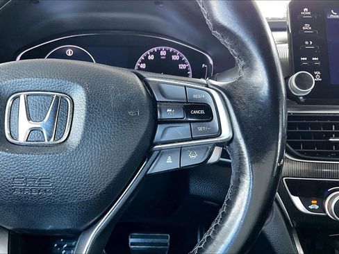 Used 2022 Honda Accord Sport image 11