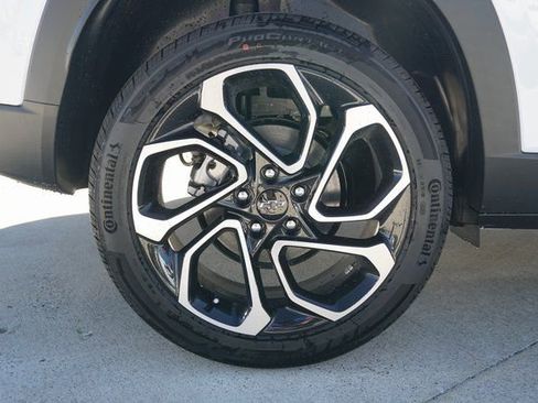 New 2026 Chevrolet Trax RS w/ Driver Confidence Package image 6