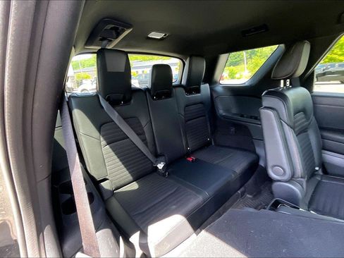Used 2023 Nissan Pathfinder Rock Creek AWD/4WD image 28