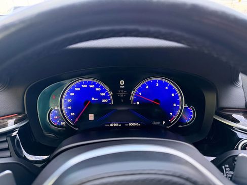 Used 2018 BMW M550i xDrive M550i xDrive Sedan 4D w/ Driving Assistance Package image 88