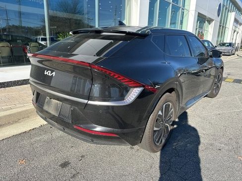 Certified 2022 Kia EV6 Wind image 7