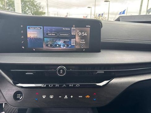 Certified 2025 Nissan Murano SV image 16