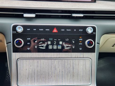 New 2026 Genesis GV80 3.5T Advanced AWD/4WD image 13