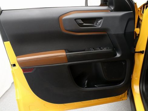 Used 2022 Ford Bronco Sport Outer Banks w/ Tech Package image 22