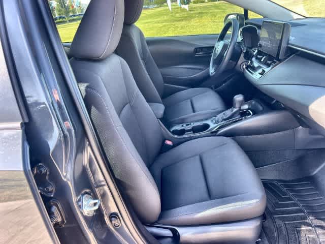 Used 2024 Toyota Corolla LE FWD image 12
