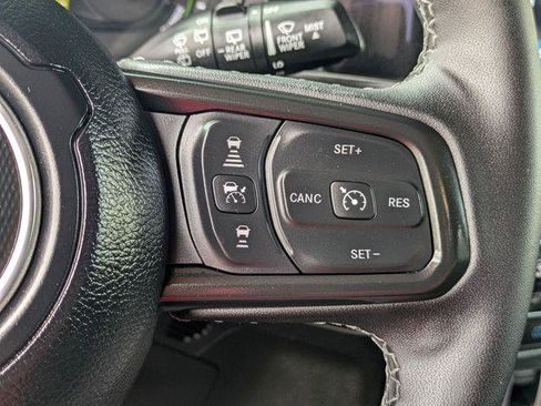 Certified 2025 Jeep Wrangler Unlimited Rubicon 4xe w/ Convenience Group AWD/4WD image 20