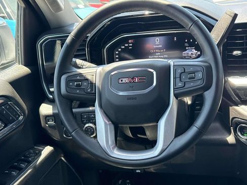 Used 2025 GMC Sierra 1500 SLT AWD/4WD image 16