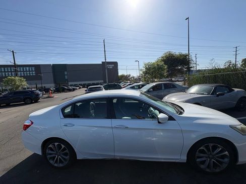 Used 2013 Honda Accord Sport image 5