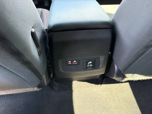 Used 2024 Nissan Frontier Pro-X w/ Pro Convenience Package RWD image 18