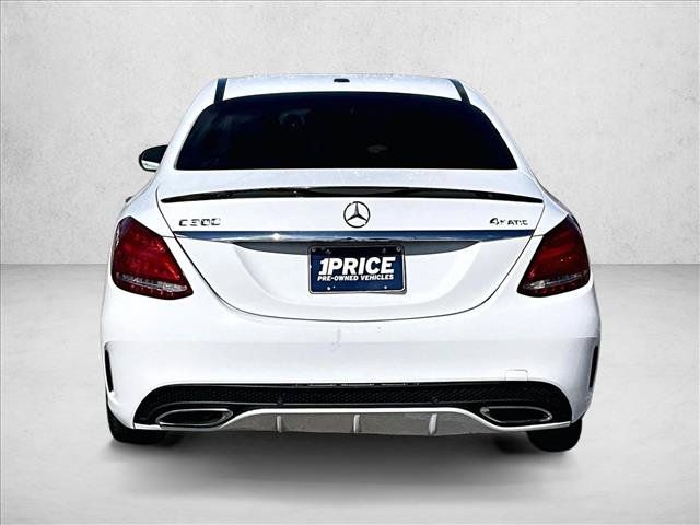 Used 2016 Mercedes-Benz C 300 4MATIC Sedan image 4