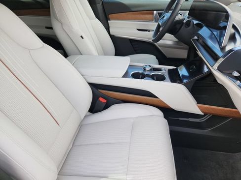 New 2026 Cadillac Vistiq Sport AWD/4WD image 22