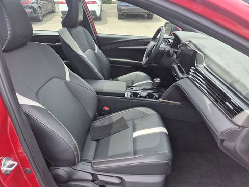 Used 2025 Toyota Camry SE w/ Multimedia Upgrade Package FWD image 14
