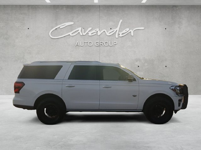 Used 2023 Ford Expedition Max King Ranch AWD/4WD image 18
