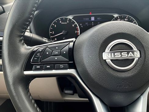 Used 2024 Nissan Altima 2.5 SL image 7