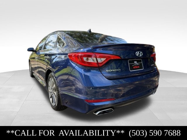 Used 2015 Hyundai Sonata Sport w/ Option Group 03 FWD image 3