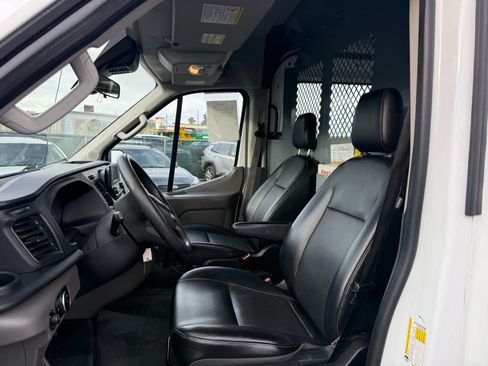 Used 2020 Ford Transit 250 Medium Roof w/ Load Area Protection Package image 11