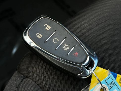 Used 2023 Chevrolet Malibu LT FWD image 28