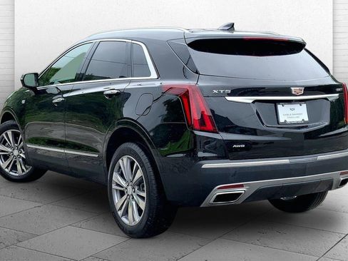 Used 2025 Cadillac XT5 Premium Luxury w/ Technology Package AWD/4WD image 11