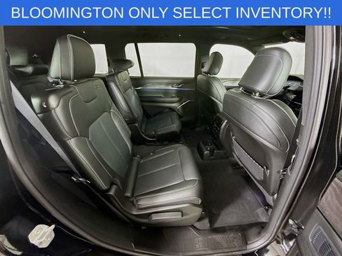 New 2025 Jeep Grand Cherokee L Overland w/ Trailer Tow Package AWD/4WD image 29