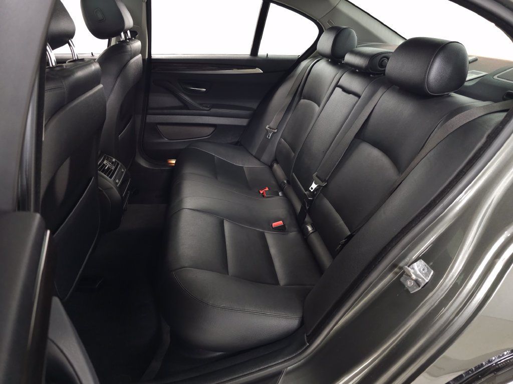 Used 2014 BMW 528i xDrive Sedan AWD/4WD image 29