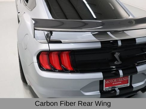 Used 2020 Ford Mustang Shelby GT500 w/ Carbon Fiber Track Pack RWD image 49